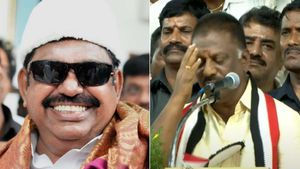 எடப்பாடி போஸ்.. “ஐயோ.. நீயும் எம்ஜிஆரும் ஒன்னா? அவர் கால் தூசிக்கு..” தலையில் கை வைத்து சொன்ன ஓபிஎஸ் 