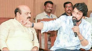 ஆபாச வீடியோ மிரட்டலுக்கு பின்.. நடிகர் சுதீப்புக்கு இன்னொரு சிக்கல்!தேர்தல் ஆணையத்தில் பரபர புகார் 