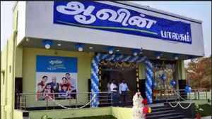 நோ எக்ஸாம்.. திருப்பூர் ஆவினில் சூப்பர் வேலை.. மாதஊதியம் ரூ.43,000.. நேர்க்காணல் மட்டுமே.. ரெடியா? 