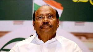 அய்யா சொல்றேன்.. உங்களுக்கு 3 அன்பு கட்டளைகள்! ராமதாஸ் எழுதிய கடிதம் -தமிழ் வளர்க்க 10 பேர் வேணுமாம் 