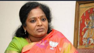  இந்த பாட்டு தான் 10 வருசமா எனது ரிங்டோன்.. தெலுங்கானாவுக்கு போனாலும் இதான்.. ஆளுநர் தமிழிசை பேச்சு!