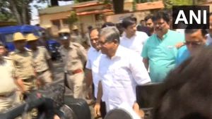 பாஜகவுக்கு குட்பை! முன்னாள் முதல்வர் ஜெகதீஷ் ஷெட்டர் எம்.எல்.ஏ. பதவியை ராஜினாமா செய்தார்! 