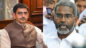 கூடங்குளம் அணு உலை எதிர்ப்பு போராட்டம் வெளிநாட்டு சதியா?  ஆளுநர் ரவிக்கு சுப.உதயகுமாரன் கண்டனம் 