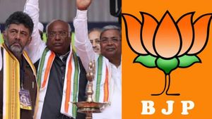 6 மண்டலம்.. 4+2 கர்நாடகாவை ‛ஸ்வீப்’ செய்யும் காங்கிரஸ்! ஆட்சியை இழக்கும் பாஜக? இதுதான் புதிய சர்வே! 