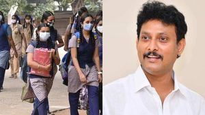 பள்ளிகள் திறப்பு தள்ளி போகிறதா?.. திறக்கும் தேதி இன்று அறிவிப்பு.. அமைச்சர் அன்பில் மகேஷ் பேட்டி 