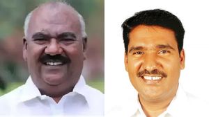 அமைச்சர் செஞ்சி மஸ்தானின் தம்பி பதவி பறிப்பு.. தலைமை ‘ஆக்‌ஷன்’.. இதுதான் காரணமா? கசிந்த ஷாக் தகவல்! 
