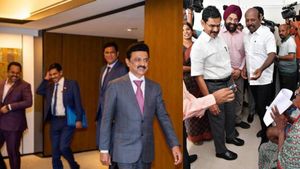 சிங்கப்பூரிலிருந்து தமிழகம் திரும்பிய தலைமைச் செயலாளர் இறையன்பு! ஜப்பான் பயணம் என்னாச்சு? 