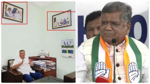 பாஜக பாசம்? மோடி, அமித்ஷா போட்டாவை எடுக்க முடியாது..அடம் பிடிக்கும் ஜெகதீஷ் ஷெட்டர்..நெளியும் காங். 