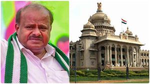 கர்நாடகா தேர்தலில் மரண அடி வாங்கிய மஜத- கிங்மேக்கர் ரோல் அவுட்- இனி காங், பாஜக இடையே மட்டும் போட்டி! 