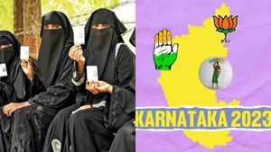 ஹிஜாப் தடை போராட்டம் உச்சத்தில் இருந்த.. குந்தபுராவில் பாஜக முன்னிலை.. கர்நாடகாவில் பரபர.. பின்னணி 