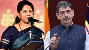 ஆளுநர் பதவி அலங்கார பதவி.. அதை தூக்கி போட வேண்டிய காலம் வந்துவிட்டது.. கனிமொழி காட்டம் 