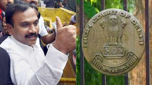 2ஜி வழக்கில் ஆ.ராசா உள்ளிட்டோரை விடுவித்தது அப்பட்டமான சட்டவிரோதம்.. டெல்லி ஐகோர்ட்டில் சிபிஐ வாதம்! 