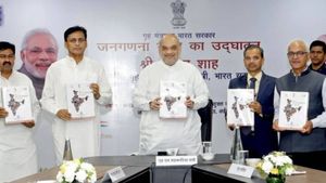 அமித்ஷாவின் “ஆக்‌ஷன்”.. இறந்தவுடன் வாக்காளர் பெயர் நீக்கம்! NRC பதிவேடு தொடர்பாக வரும் புதிய சட்டம் 
