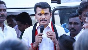 40 ஊர்களில் 200+ இடங்களில் ரெய்டு.. செந்தில்பாலாஜிக்கு நெருக்கமான ஒருவரையும் விடாமல் குறி வைத்த ஐடி!