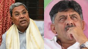 யாரு பெரிய ஆளு.. அடிச்சி காட்டு! காந்திகளுக்கு ஐஸ்.. சிவக்குமார் - சித்தராமையா அக்கப்போர் ஆரம்பம் 