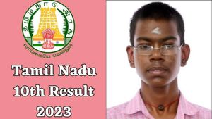 தந்தை இல்லை.. கூலி வேலை செய்யும் தாய்.. “படிப்பு ஒண்ணுதான்”.. மாவட்ட முதலிடம் பெற்று அசத்திய மாணவன்! 