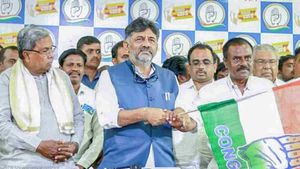 சிவக்குமார் or சித்தராமையா.. காங். தேசிய தலைமை முடிவு எடுக்கும்.. எம்எல்ஏக்கள் கூட்டத்தில் தீர்மானம் 