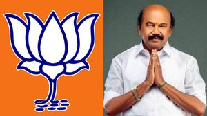 பாஜக ஆட்சிக்கு வர வாய்ப்பில்லை! அடித்துச் சொல்லும் ராஜன் செல்லப்பா! கூட்டணியில் புது குண்டு! 