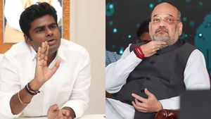 “டுவிஸ்ட்”.. அண்ணாமலை வீசிய கல்! சல்லி சல்லியா நொறுங்கிய அதிமுக உறவு - “மாஸ்டர் மைண்ட்” அமித்ஷாவா? 