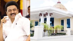 மிஸ் பண்ணிடாதீங்க! ஒரு முறையாவது அவசியம் போய் பாருங்க! மாணவர்கள் -இளைஞர்களுக்கு ஸ்டாலின் வேண்டுகோள் 