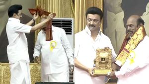 அதெல்லாம் வேண்டாம்.. எ.வ.வேலுவின் பெருந்தன்மை! அதெப்படி விட முடியும்! முதலமைச்சர் காட்டிய அன்பு! 