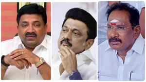நம்மாளு பிடிஆர் மட்டும் மனசு வச்சா போதும்.. ஸ்டாலின் குடும்பமே ஜெயில்ல தான் - செல்லூர் ராஜூ தடதட!