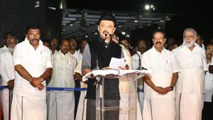 பயணம் வெற்றி! முதலீடுகளை ஈர்த்ததில் தங்கம் தென்னரசுவுக்கும் பங்குண்டு! விட்டுக்கொடுக்காத ஸ்டாலின்! 