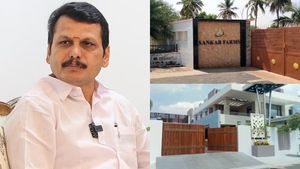 ரூ. 350 கோடி வருவாய் மறைப்பு? 8 நாட்களாக நடந்த ஐ.டி ரெய்டில் முக்கிய ஆவணங்களை கைப்பற்றிய அதிகாரிகள்! 