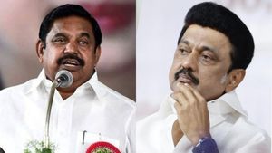 அதிமுகவை அழிக்க எத்தனையோ முயற்சிகளை செய்து வருகிறார் ஸ்டாலின்.. எடப்பாடி பகிரங்க குற்றச்சாட்டு! 