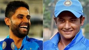 கோலியிடம் கோபத்தில் கத்திய ஸ்கை.. சர்பராஸ் கானுக்கு வந்தால் தக்காளி சட்னியா? குடையும் ரசிகர்கள் 