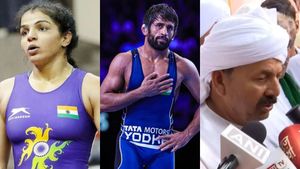  வீடியோ ஆதாரம் கேட்ட டெல்லி போலீஸ்! வாக்குமூலத்தை மாற்றிய மைனர் வீராங்கனை? பாலியல் புகாரில் பரபர