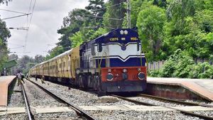  தென்மேற்கு பருவக் காற்று தேனி பக்கம்..இனி செம்ம ஜாலி- இன்று முதல் சென்னை, மதுரை-போடி ரயில் இயக்கம்! 