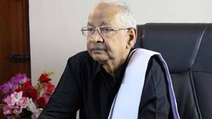 மக்கள் தயாராகிவிட்டனர்.. தலைவர்களே, நீங்கள் தயாராகுங்கள்! எதிர்க்கட்சிகளுக்கு கி.வீரமணி தரும் ஐடியா! 