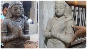 பெண்ணாடம் பிரளயகாலேஸ்வரர் கோயிலில் பூமியில் இருந்து வந்த அப்பர் பெருமானின் சிலை.. பக்தர்கள் பரவசம் 