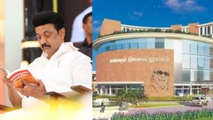 தென் தமிழ்நாட்டின் அறிவுத் திருக்கோயிலாக மதுரையில் நூலகம்! 6 தளங்களில் லட்சக்கணக்கான புத்தகங்கள்! 