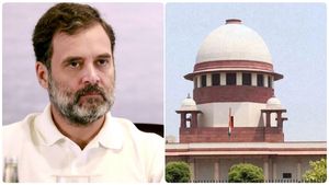  ராகுல் காந்தி மீது அவதூறு வழக்கு தொடர்ந்தவருக்கு உச்சநீதிமன்றம் நோட்டீஸ்- ஆக.4-க்கு ஒத்திவைப்பு!