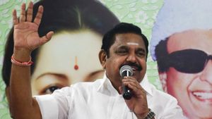  11 மாவட்டங்களுக்கு மட்டும் ஸ்பெஷலாக பறந்த உத்தரவு.. மாநாட்டுக்காக எடப்பாடி பழனிசாமி பரபர திட்டம்!