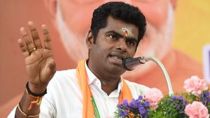 பட்டி தொட்டி எல்லாம் செல்வேன்.. தமிழ் தாய் இன்னும் விழிக்கவில்லை.. யாத்திரைக்கு முன் அண்ணாமலை உரை! 