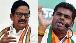  ஸ்விஸ் வங்கியில் பணம் போடவே அண்ணாமலை வெளிநாடு போகிறாரா? கொளுத்தி போடும் கே.எஸ் அழகிரி