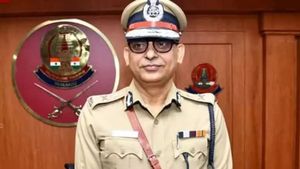 காவலர்கள் லீவு கேட்டால் உடனே கொடுங்க.. குடிநீர் உணவு கட்டாயம்.. டிஜிபி சங்கர் ஜிவால் உத்தரவு 