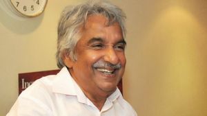 கேரளா முன்னாள் முதல்வர் உம்மன் சாண்டி பெங்களூரில் காலமானார்! 12 முறை எம்எல்ஏ எனும் பெருமைக்குரியவர்!