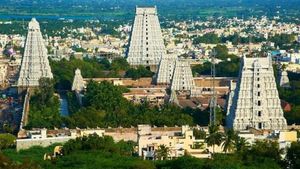 திருவண்ணாமலை அண்ணாமலையார் கோயிலுக்கு போறீங்களா.. இனி இலவச தரிசனம்தான்! 