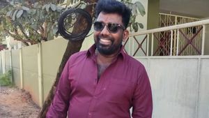 அந்த வீடியோவை அவரா உருவாக்குனாரு? அராஜகம் பண்ணாதீங்க.. கனல் கண்ணன் கைதுக்கு இந்து முன்னணி எதிர்ப்பு! 
