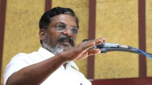 நெய்வேலி என் தொகுதி.. என்எல்சியால் மக்கள் ஊரை விட்டே காலி செய்றாங்க! மக்களவையில் திருமாவளவன் வேதனை 