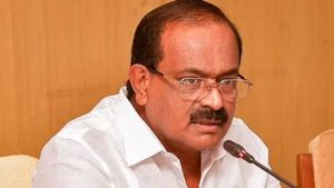 ரூ.1,000 மகளிர் உரிமைத் தொகை விண்ணப்பம் எப்போது விநியோகம்? அமைச்சர் சக்கரபாணி தகவல் 