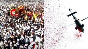  அதிமுக மாநாட்டில் அந்த 10 நிமிடம்.. ரொம்ப முக்கியம்! வானிலிருந்து தூவப்படும் 600 கிலோ மலர்கள் 