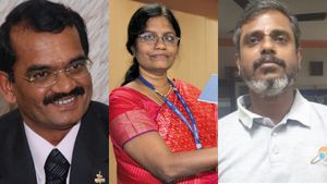 நிலவில் விக்ரம் லேண்டர்.. சந்திரயான் 3யால் ஹீரோவான இஸ்ரோ வீரமுத்துவேல்.. யார் இந்த தமிழர்? 