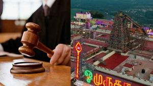பழனி கோவில் கருவறை ‘போட்டோ’.. எப்படி பரவியது? செல்போனை ஏன் உள்ளே விட்டீங்க? ஐகோர்ட் சரமாரி கேள்வி! 