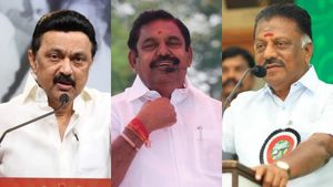 ஆகஸ்ட் 20ல் அரசியலே மாறப்போகிறது.. ஸ்டாலின் + எடப்பாடி + ஓபிஎஸ்.. ஒரே நாளில் நடக்க போகும் அதிரடிகள் 