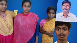 காதலன் கொடுத்த ஐடியா.. ஸ்கெட்ச் போட்டு அப்பாவை தூக்கிய மகள்.. மொத்த குடும்பமும் சிக்கியது! 
